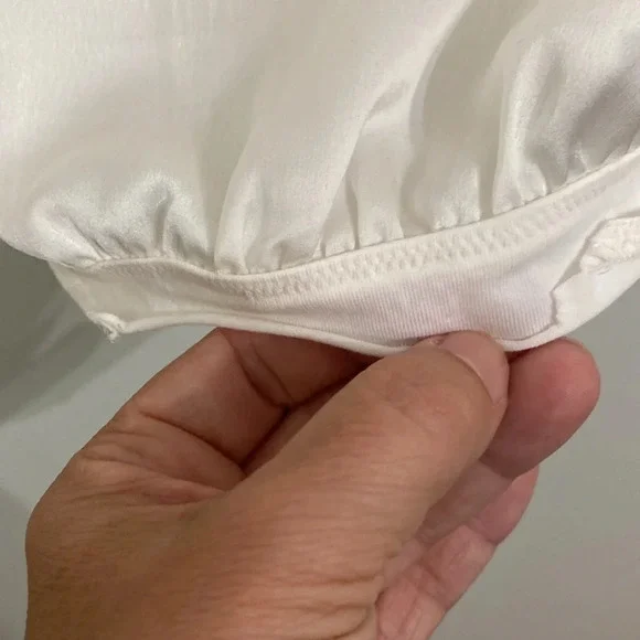 Abercrombie & Fitch Womens Lace Trim Camisole Small Soft White Cropped Feminine - Picture 12 of 12